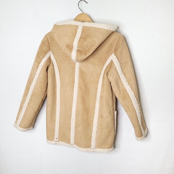 Outer Edge boho faux suede leather Sherpa jacket, fits like a Small - Picture 3 of 4